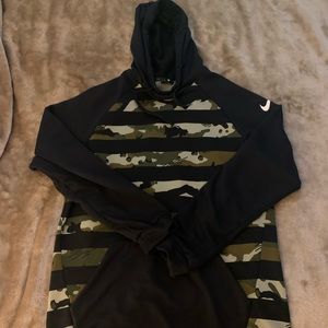 Nike Camo Hoodie